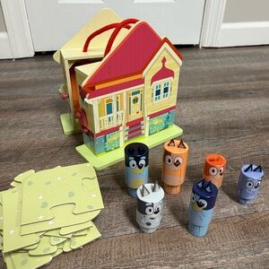 Bluey Wooden House Play set